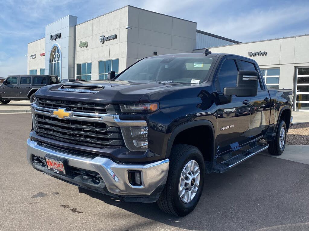 2024 Chevrolet Silverado 2500HD LT Crew Cab 4WD