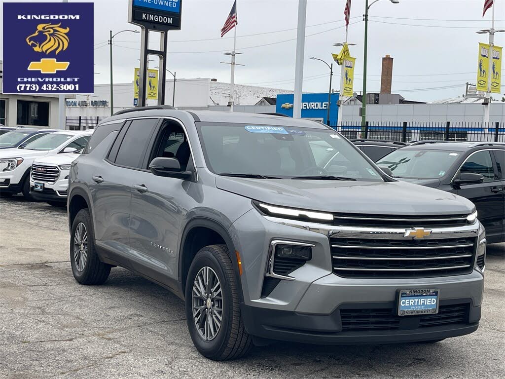2025 Chevrolet Traverse LT FWD