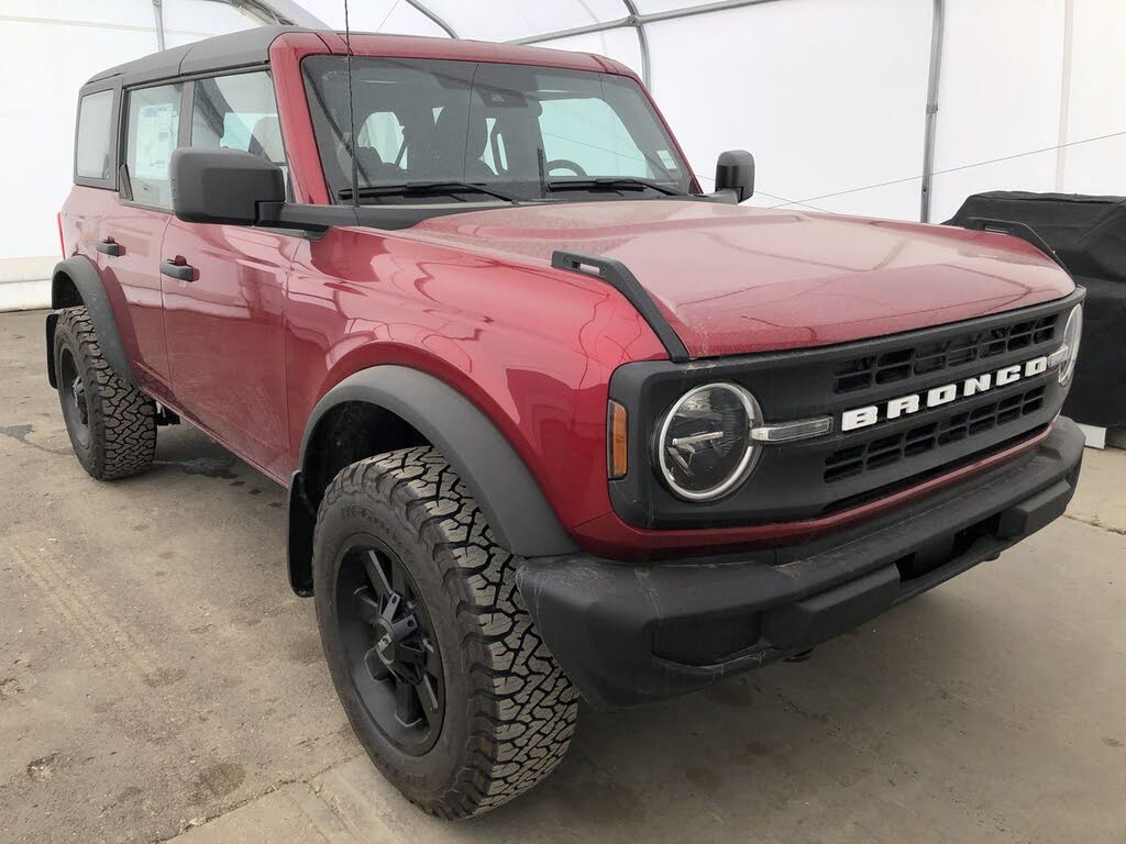 2025 Ford Bronco 4-Door 4WD