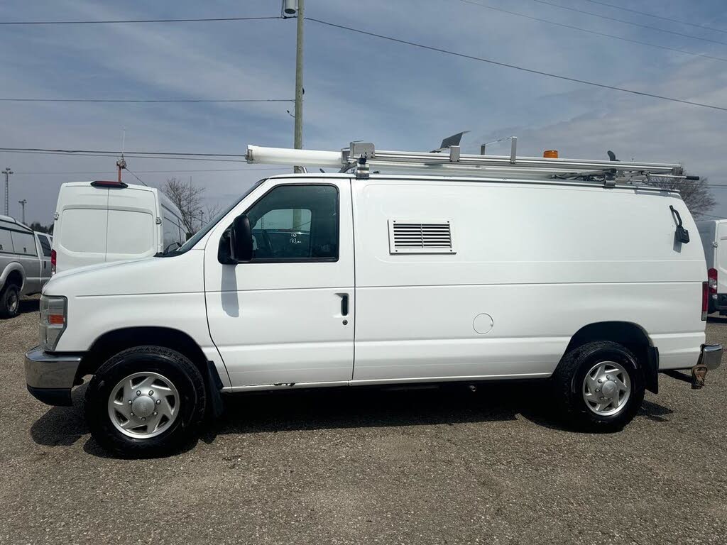 2010 Ford E-Series E-350 Super Duty Cargo Van