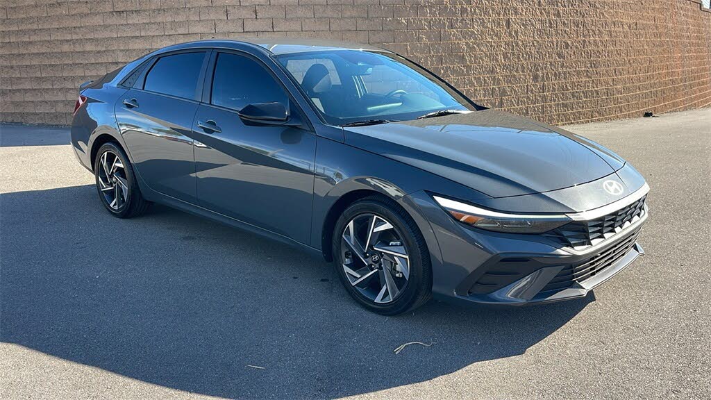 2025 Hyundai Elantra SEL Sport FWD