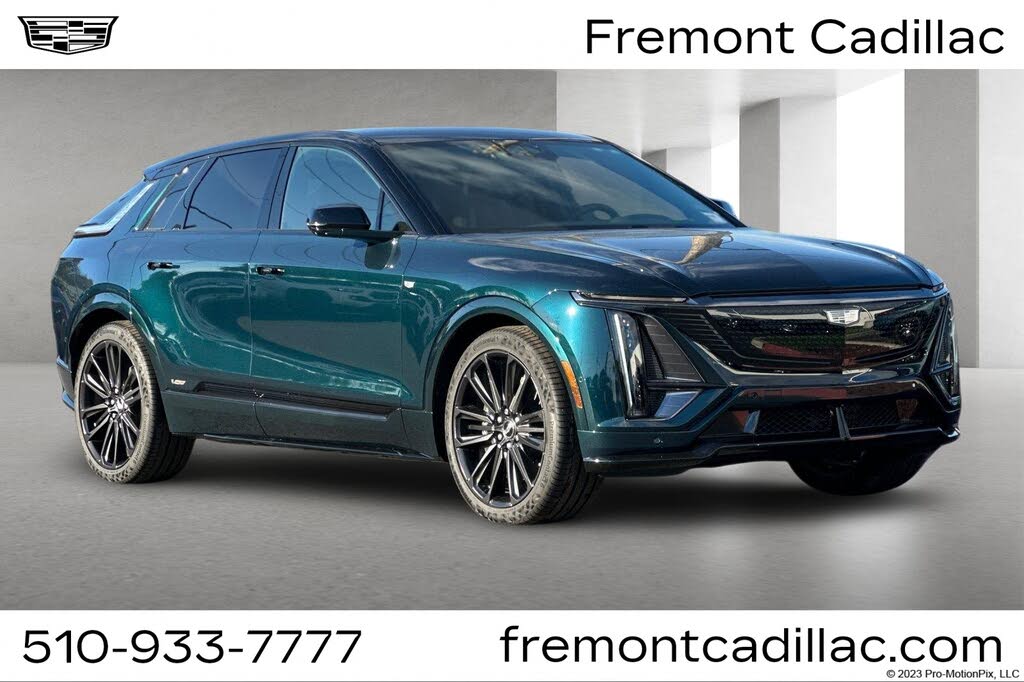 2026 Cadillac LYRIQ-V AWD