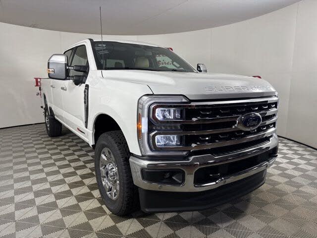 2026 Ford F-350 Super Duty Lariat Crew Cab 4WD