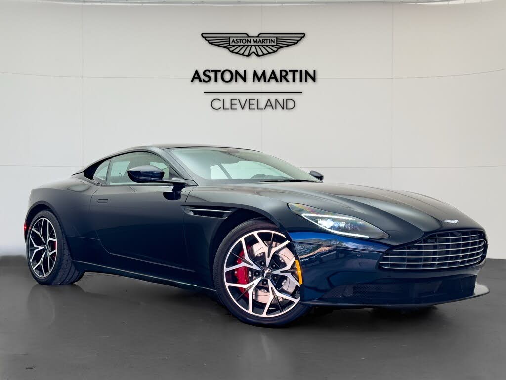 2019 Aston Martin DB11 V8 Coupe RWD