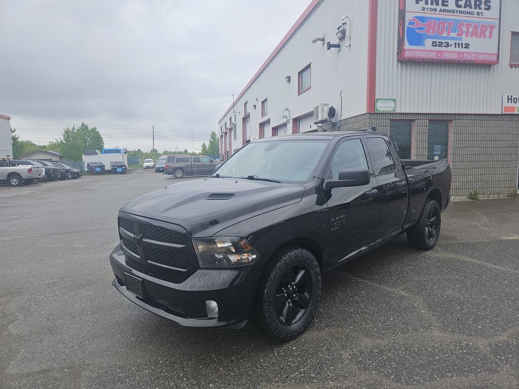 2021 RAM 1500 Classic Express 4WD