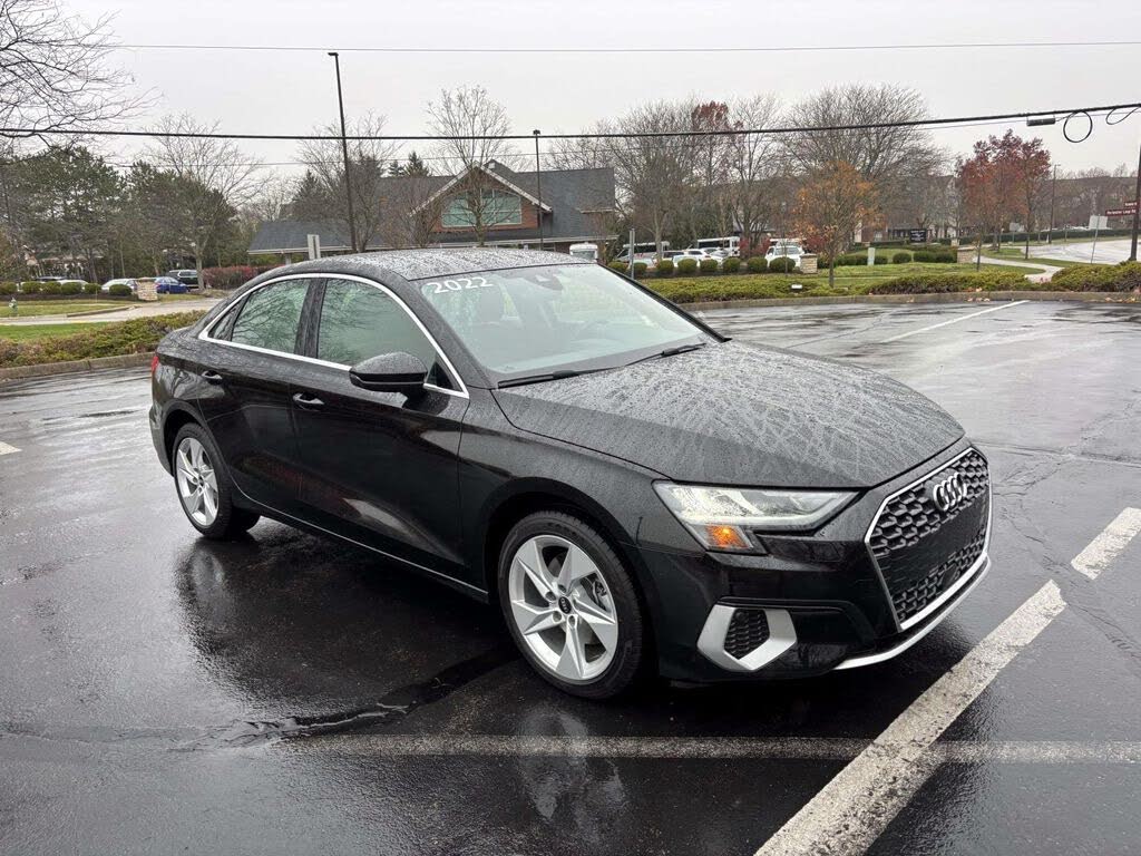 2022 Audi A3 40 TFSI Premium FWD