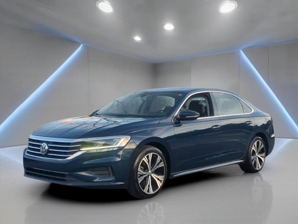 2022 Volkswagen Passat 2.0T SE FWD