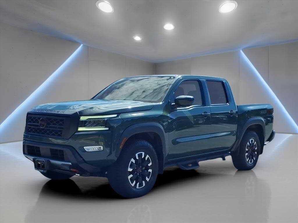 2023 Nissan Frontier PRO-4X Crew Cab 4WD