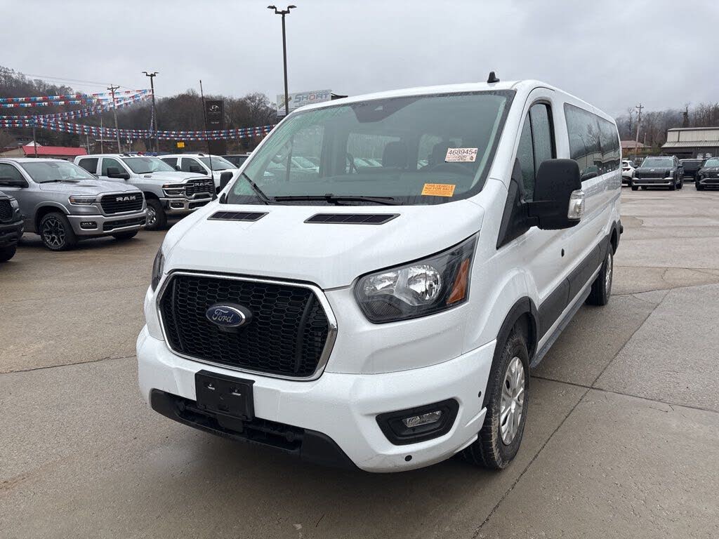 2024 Ford Transit Passenger 350 XLT Low Roof LB RWD