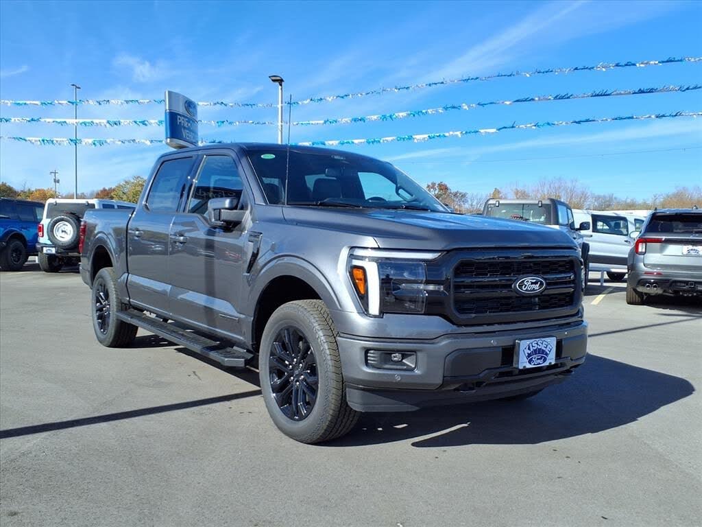 2025 Ford F-150 Lariat SuperCrew 4WD