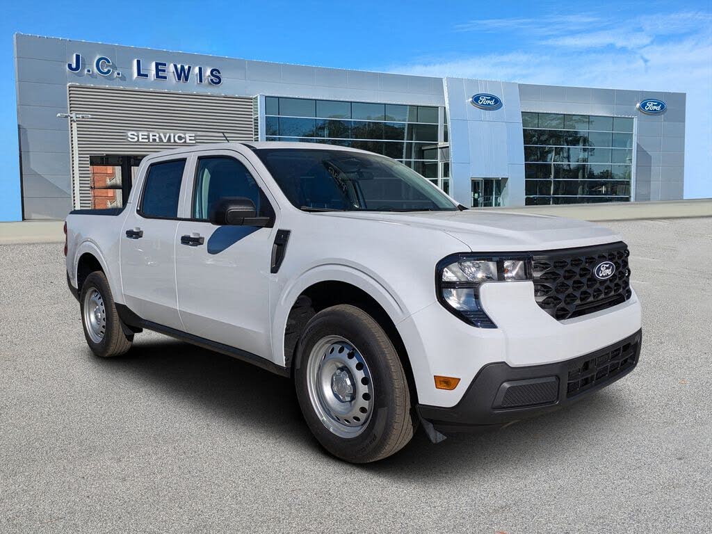 2025 Ford Maverick XL SuperCrew AWD