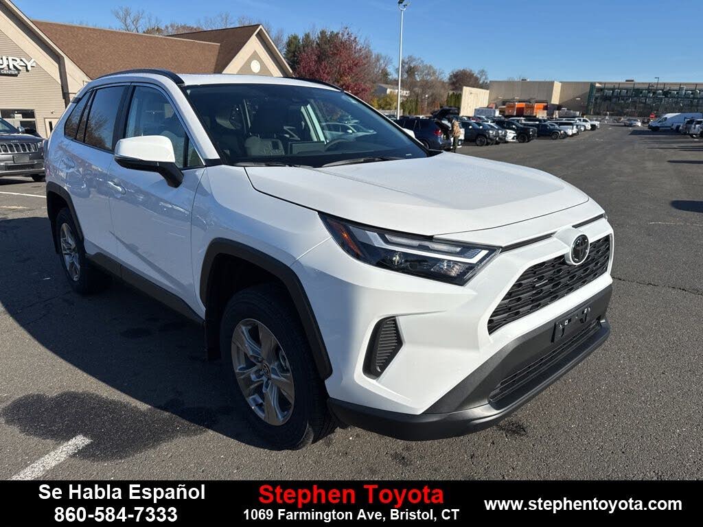 2025 Toyota RAV4 XLE AWD