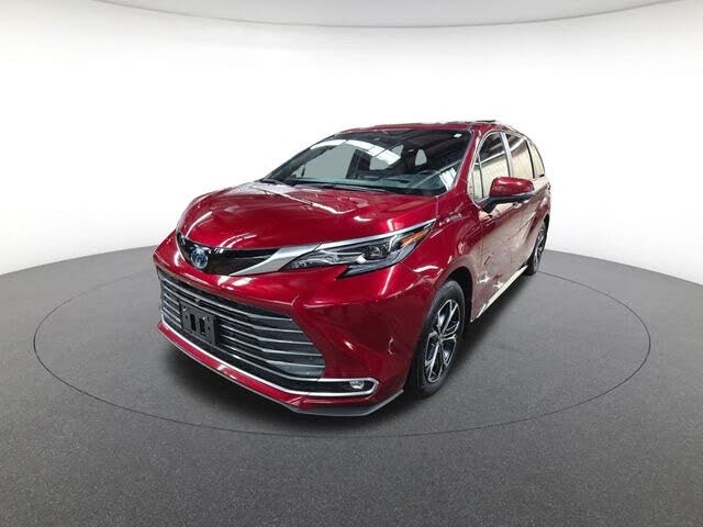 2025 Toyota Sienna Platinum 7-Passenger AWD