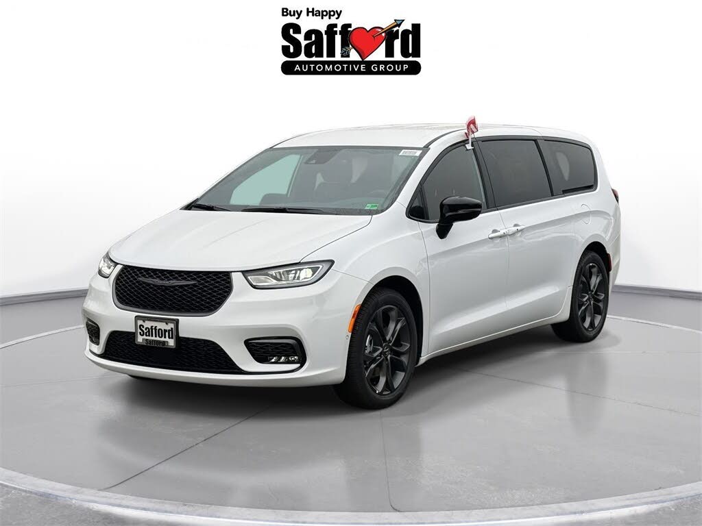 2026 Chrysler Pacifica Select FWD