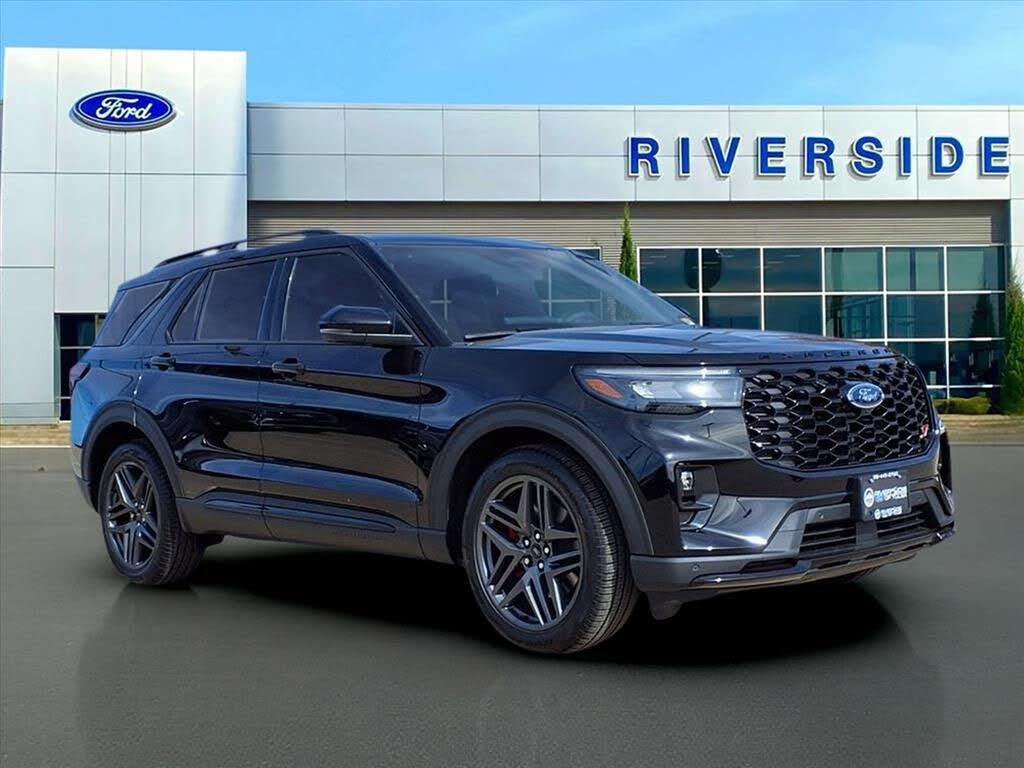 2026 Ford Explorer ST AWD