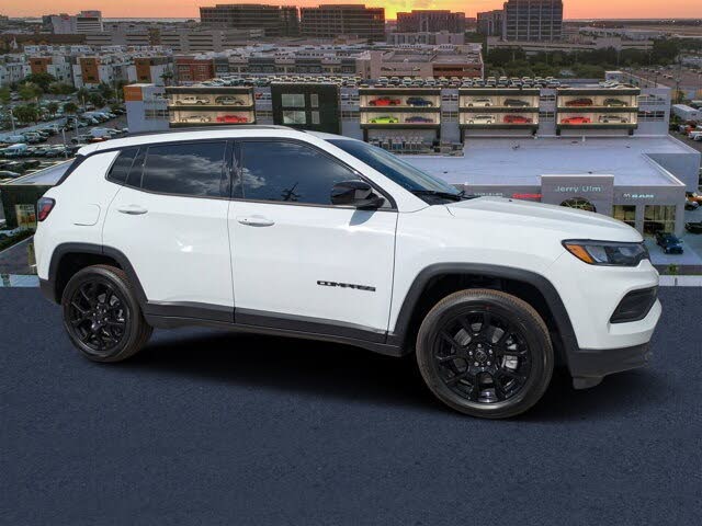 2026 Jeep Compass Latitude 4WD