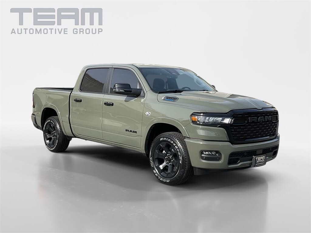 2026 RAM 1500 Big Horn Crew Cab 4WD
