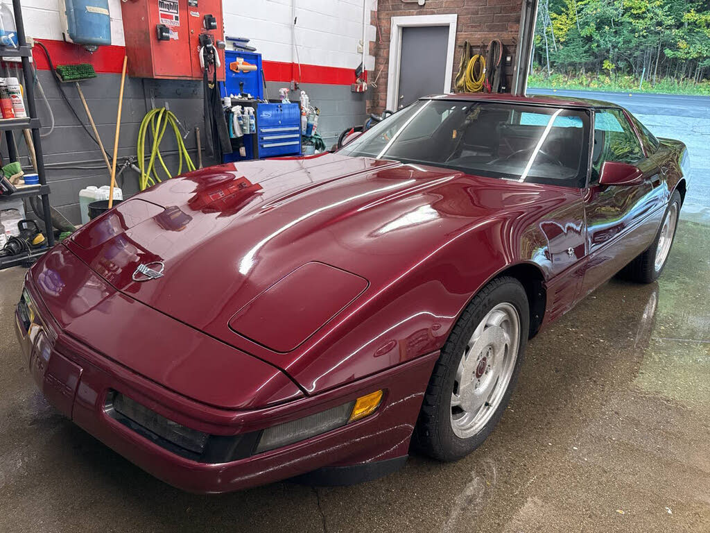 1993 Chevrolet Corvette Coupe RWD