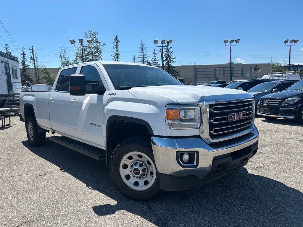 2018 GMC Sierra 3500HD SLE Crew Cab 4WD