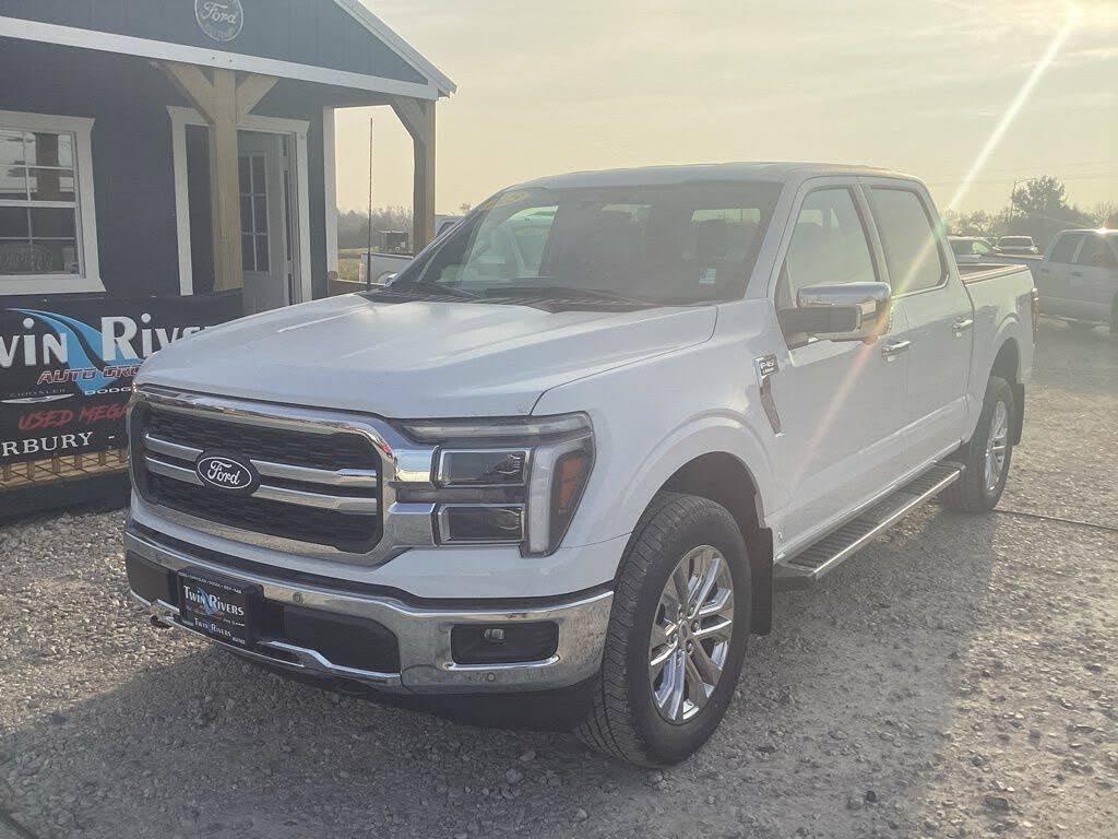 2025 Ford F-150 Lariat SuperCrew 4WD