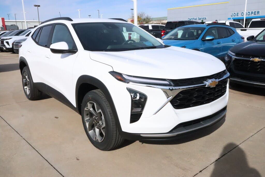 2026 Chevrolet Trax LT FWD