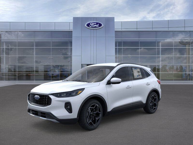 2026 Ford Escape Platinum AWD