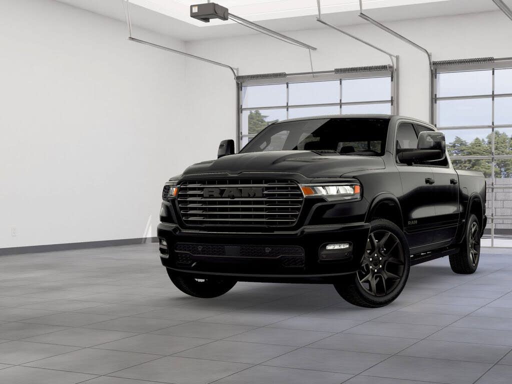2026 RAM 1500 Laramie Crew Cab 4WD