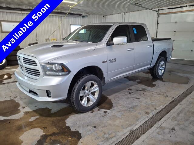 2016 RAM 1500 Sport Crew Cab 4WD