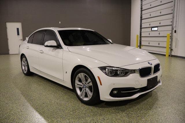 2018 BMW 3 Series 330e iPerformance Sedan RWD