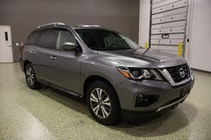 Nissan Pathfinder SL 4WD