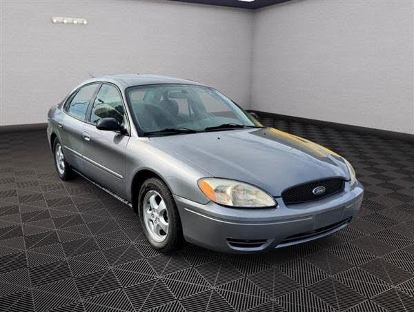 2006 Ford Taurus SE