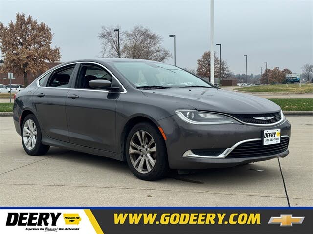 2015 Chrysler 200 Limited Sedan FWD