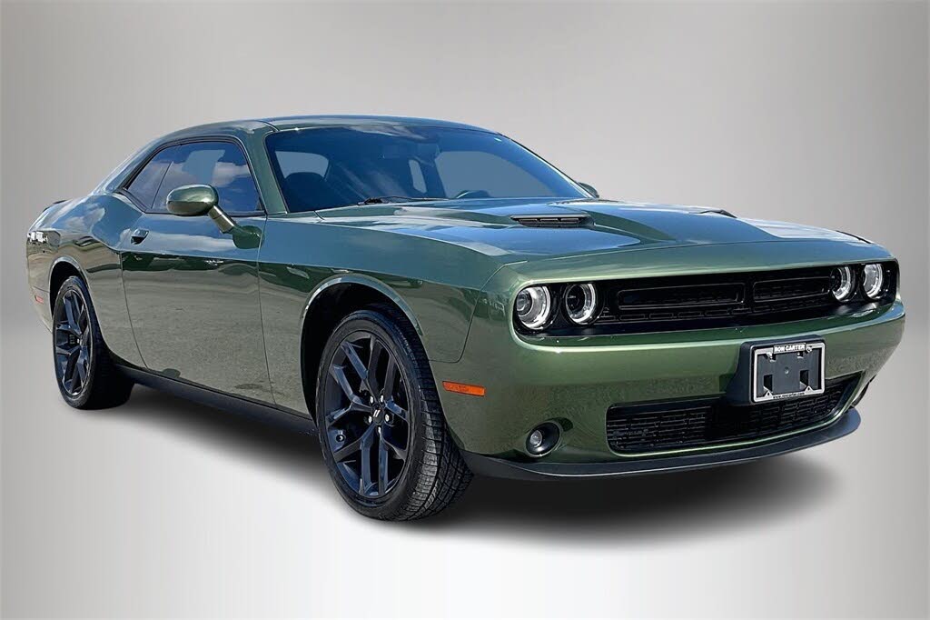 2023 Dodge Challenger SXT RWD