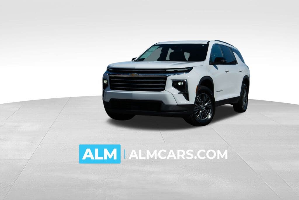 2024 Chevrolet Traverse LT FWD