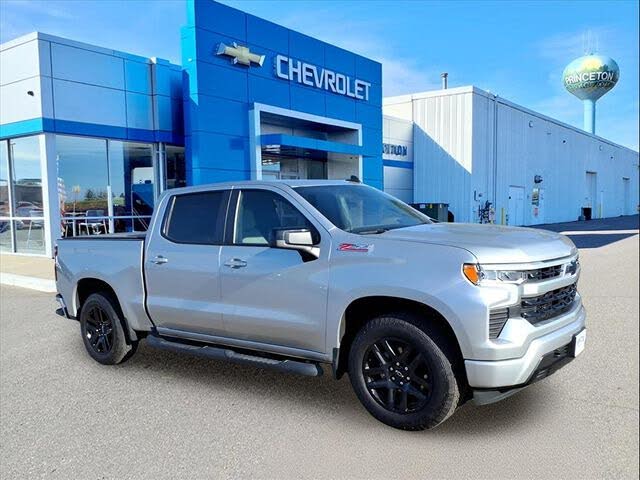 2022 Chevrolet Silverado 1500 RST Crew Cab 4WD