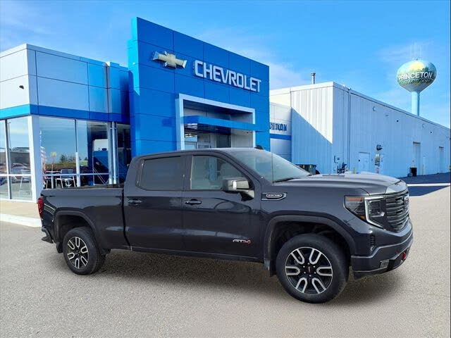 2022 GMC Sierra 1500 AT4 Crew Cab 4WD