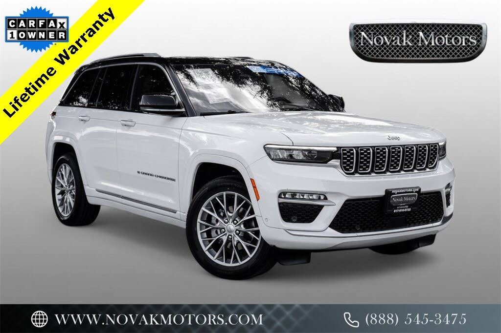 2022 Jeep Grand Cherokee Summit 4WD