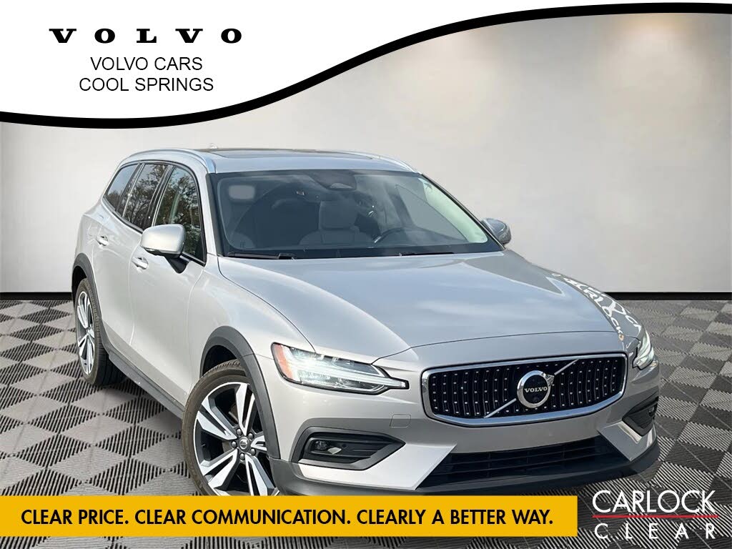 2023 Volvo V60 Cross Country B5 Plus AWD
