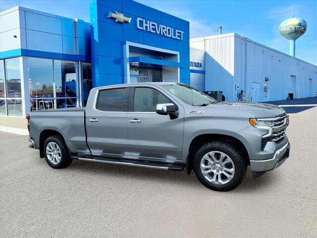 2024 Chevrolet Silverado 1500 LTZ Crew Cab 4WD