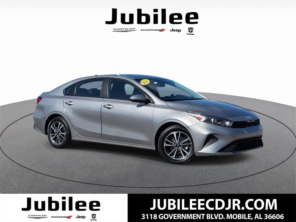 2024 Kia Forte LXS FWD