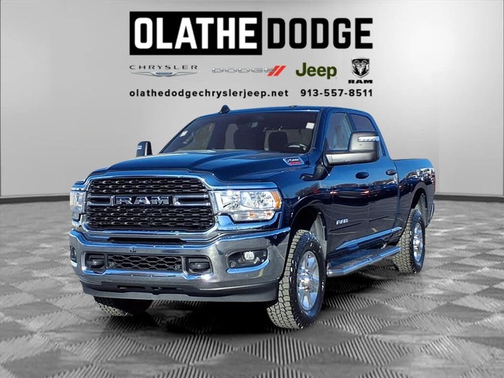 2024 RAM 2500 Big Horn Crew Cab 4WD