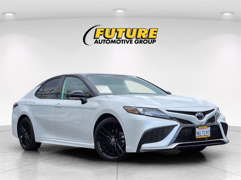 2024 Toyota Camry XSE V6 FWD