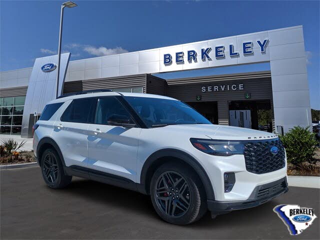 2025 Ford Explorer ST AWD