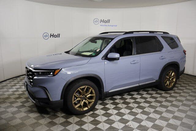 2025 Honda Pilot Touring AWD
