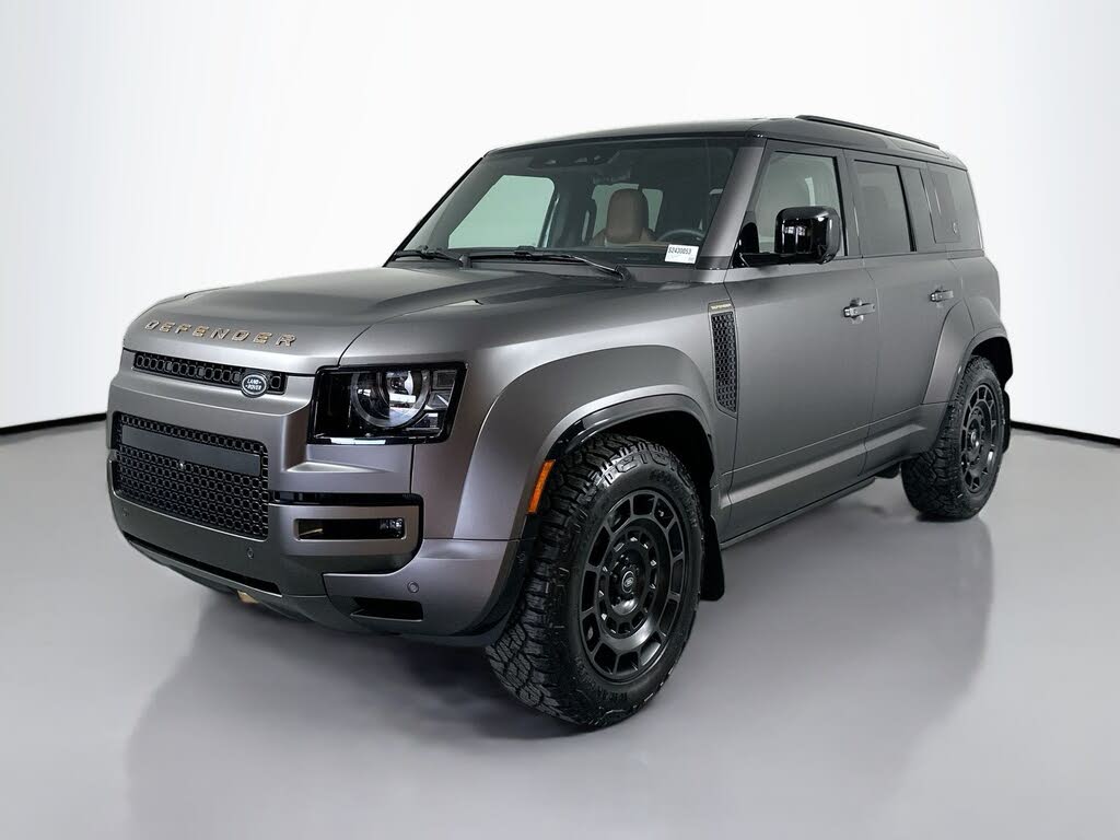 2025 Land Rover Defender 110 P635 OCTA AWD