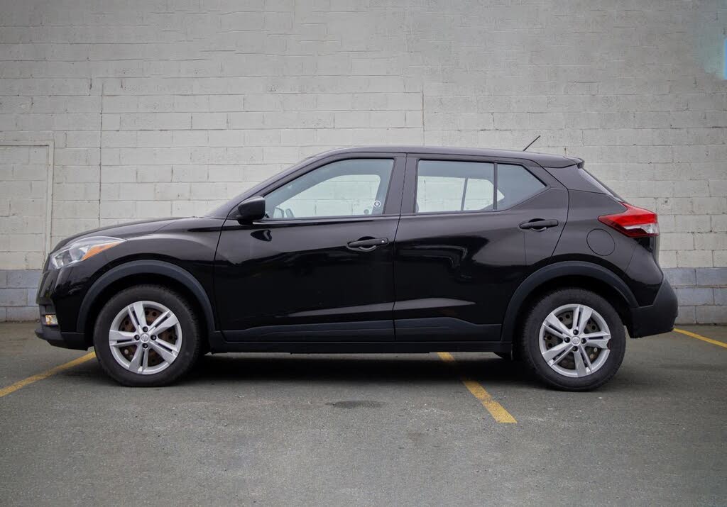 2019 Nissan Kicks S FWD