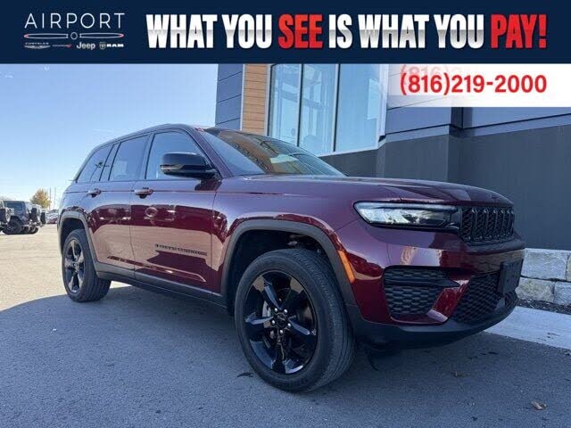 2023 Jeep Grand Cherokee Altitude 4WD