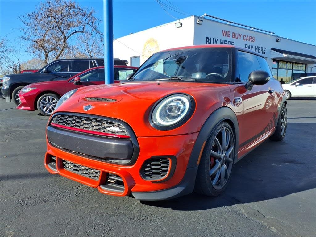2019 MINI Cooper John Cooper Works 2-Door Hatchback FWD