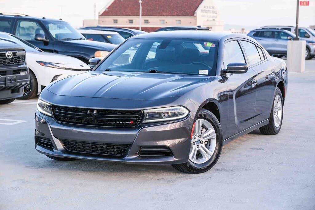 2022 Dodge Charger SXT RWD