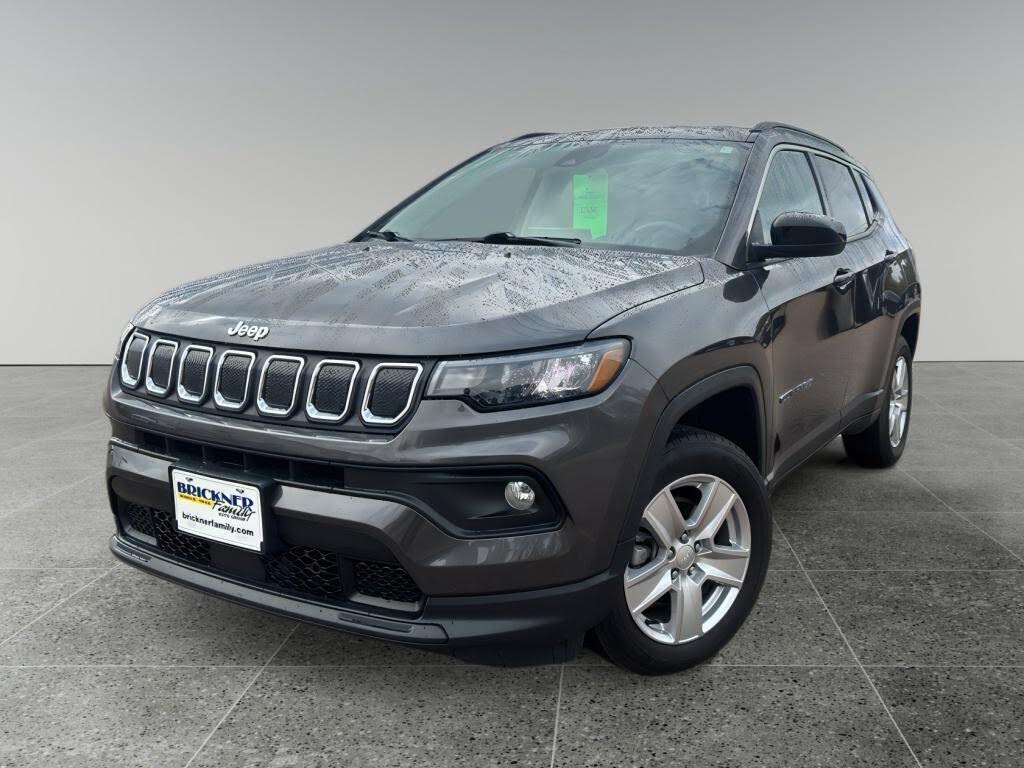 2022 Jeep Compass Latitude 4WD